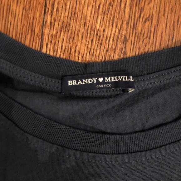 Brandy Melville Los Angeles Top - Picture 2 of 3